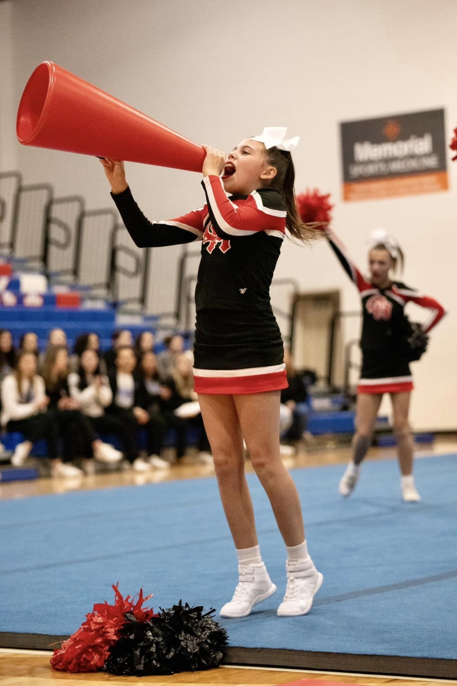 Middle School Cheerleaders at the OAC State Championship
